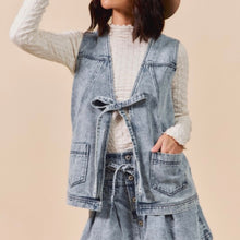 Load image into Gallery viewer, Denim vest

