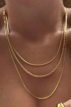 Load image into Gallery viewer, 3 Chain Necklace (Gold)
