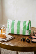 Load image into Gallery viewer, Tassel Pouch (Green)
