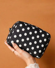 Load image into Gallery viewer, Mavy Pouch

